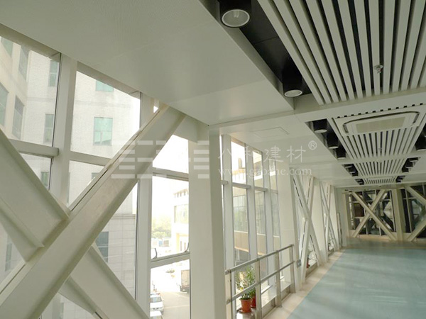 铝单板吊顶-中国医科大学附属第一医院