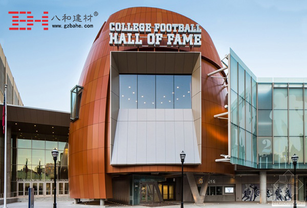 美国亚特兰大的大学橄榄球名利厅铝单板装饰