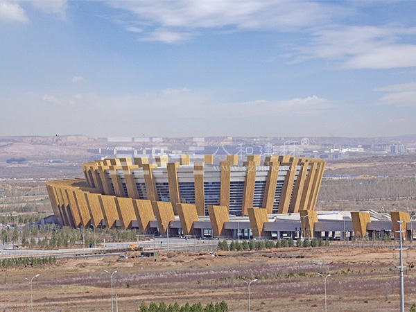 内蒙古鄂尔多斯体育中心-金色氟碳铝单板