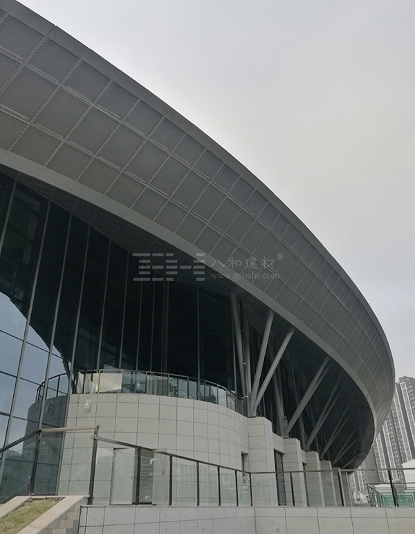 贵州兴义体育中心 - 铝单板、弧形铝方通吊顶3